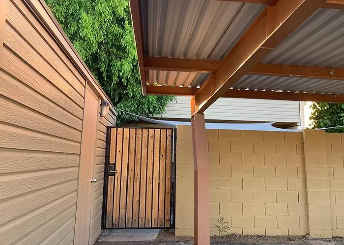 Scottsdaleking Ii -walk To Old Town 3 Bedroom *