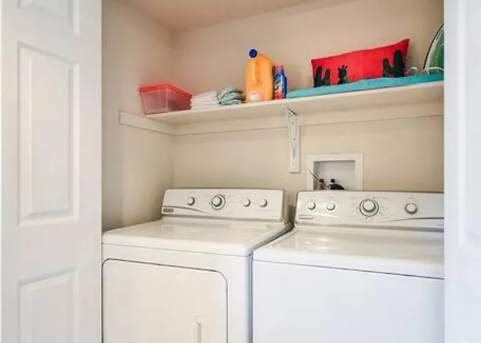 Scottsdaleking Ii -walk To Old Town 3 Bedroom